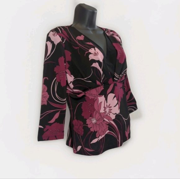 J.t.b. Women Top Blouse Shirt Size M Floral Polyester/Spandex EUC - Picture 1 of 7